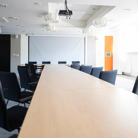 Osrodek Rehabilitacyjno - Wypoczynkowy Syrena Rezort *